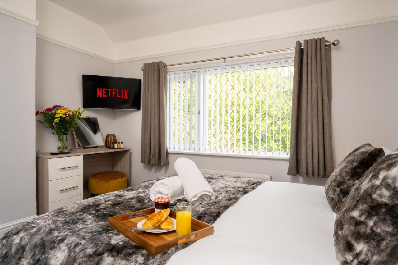 Mulberry House - Luxurious And Modern 4-Bed In Solihull Near Nec,Jlr, Airport, Resorts World, Hs2 Exterior foto