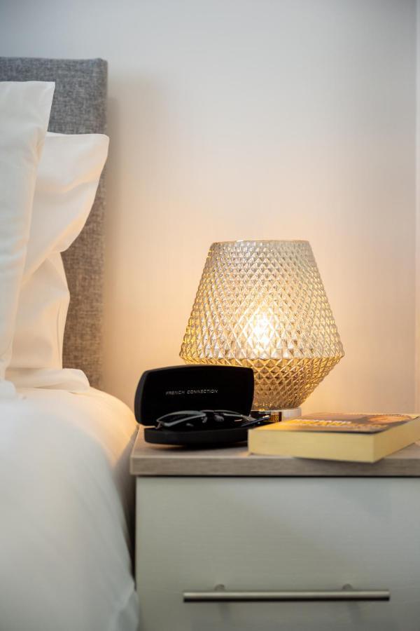 Mulberry House - Luxurious And Modern 4-Bed In Solihull Near Nec,Jlr, Airport, Resorts World, Hs2 Exterior foto