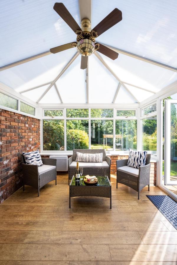 Mulberry House - Luxurious And Modern 4-Bed In Solihull Near Nec,Jlr, Airport, Resorts World, Hs2 Exterior foto