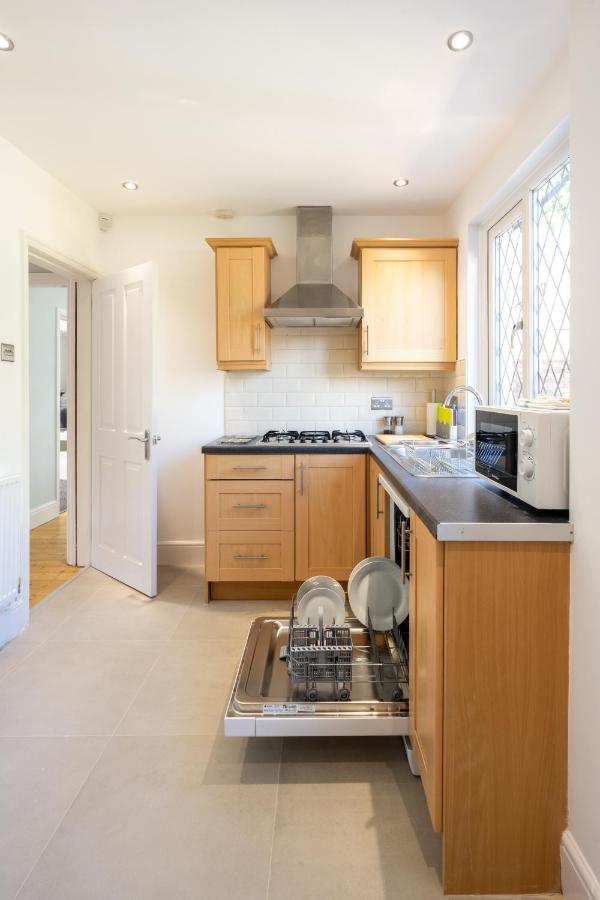 Mulberry House - Luxurious And Modern 4-Bed In Solihull Near Nec,Jlr, Airport, Resorts World, Hs2 Exterior foto